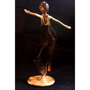 La jeune danseuse, par Issouf Sebgo